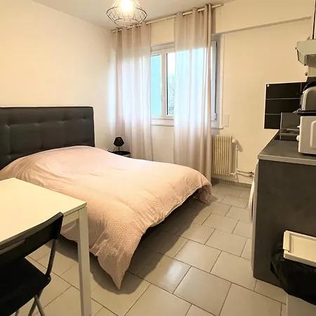 Confort Cite De La Gastronomie *